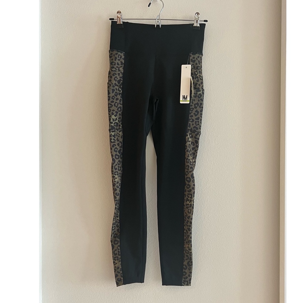 Nicole Miller leggings